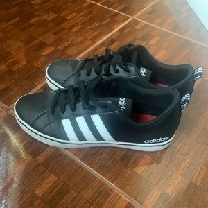 2 pair of adidas low top shoes